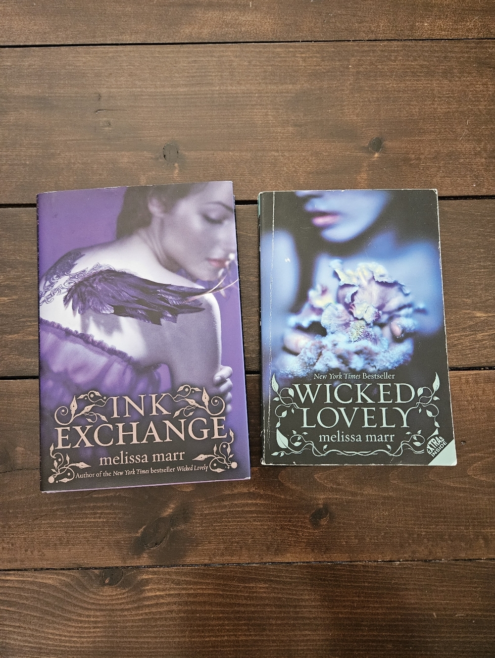 Ink Exchange‎ (Hardcover) & Wicked Lovely (Paperback) Bundle by Melissa Marr